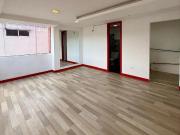OFICINA COMERCIAL IDEAL EN RENTA LA PRADERA 250 M²