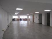 Oficina con 2 cocheras. Aire Central. Sarmiento al 700