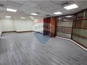 Oficina corporativa en Sanhattan