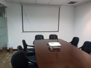 Oficina de 140 m² con 6 habitaciones en alquiler