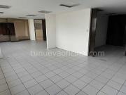 Oficina de 183m2 Acondicionada en Renta en Torre...