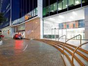 Oficina de 503 m² en casco gris con vista panorámica a...