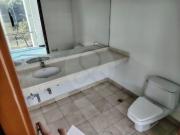 Oficina de 530 mts en Santa Fe, ubicada en 3er piso, en...