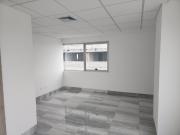 Oficina de alquiler en la Aurora