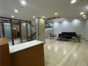 Oficina de lujo en alquiler Valencia, Estado Carabobo