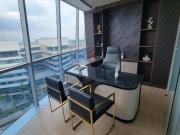 Oficina de lujo full amoblada en alquiler – 100 Business...