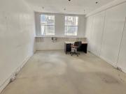 OFICINA EN ALQUILER 25,51m2 TUCUMAN Y FLORIDA