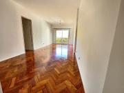 Oficina en alquiler 5 ambientes con cochera Solo uso...