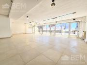 Oficina en Alquiler con 2 cocheras Microcentro