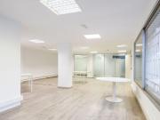 Oficina en alquiler en avenida De Josep Tarradellas,...