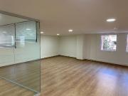 Oficina en alquiler en Barcelona, de 120 m² por 1.400