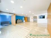 Oficina en alquiler en calle Àvila, Barcelona, de 945 m²...