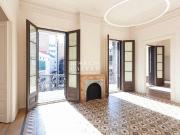 Oficina en alquiler en calle Bruc, Barcelona, de 250 m²...