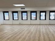 Oficina en alquiler en calle D'aragó, Barcelona, de...