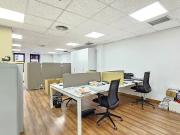 Oficina en alquiler en calle D'aragó, Barcelona, de...