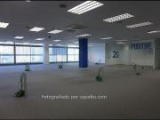 Oficina en alquiler en calle De Badajoz, Barcelona, de...