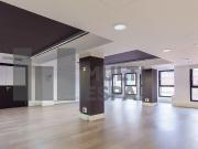 Oficina en alquiler en calle De Calàbria, Barcelona, de...