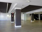 Oficina en alquiler en calle De Calàbria, Barcelona, de...