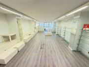 Oficina en alquiler en calle De Calàbria, Barcelona, de...