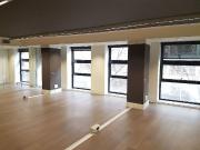 Oficina en alquiler en calle De Calàbria, Barcelona, de...