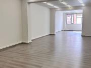 Oficina en alquiler en calle De Cartagena, Barcelona, de...