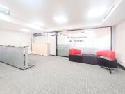 Oficina en alquiler en calle De Casanova, Barcelona, de...