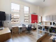 Oficina en alquiler en calle De Figueres, Barcelona, de...