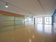 Oficina en alquiler en calle De Llull, Barcelona, de 654...