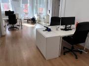 Oficina en alquiler en calle De Mèxic, Barcelona, de 80...