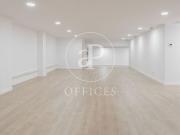 Oficina en alquiler en calle De Provença, Barcelona, de...