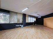 Oficina en alquiler en calle De Rocafort, Barcelona, de...