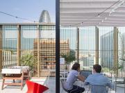 Oficina en alquiler en calle De Tànger, Barcelona, de 80...