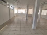 Oficina en Alquiler en Kennedy, 1 Baño, Parqueo,...