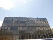 Oficina en Alquiler en La Urbina, Caracas