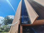 Oficina en Alquiler en Los Dos Caminos, Caracas