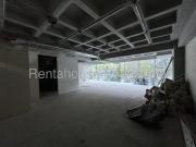 Oficina en Alquiler en Los Naranjos del Cafetal, Caracas