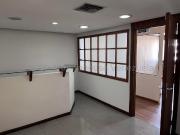 Oficina en Alquiler en Los Palos Grandes, Caracas