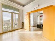 Oficina en alquiler en plaza De Francesc Macià,...