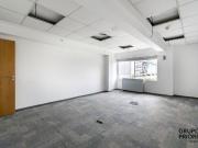 Oficina en alquiler en Puerto Madero con cochera!