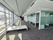 Oficina en Alquiler en Puerto Madero con Vista al Dique