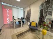 Oficina en Arriendo con Estacionamiento