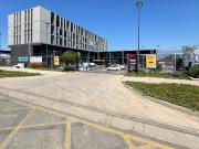 Oficina en Arriendo, Edificio Nuevo, Costado Hospital...