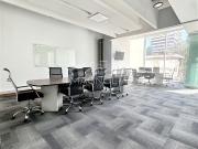 Oficina en Arriendo en A pasos del Metro El Golf