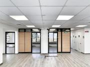 Oficina en Arriendo en A pasos del Metro Tobalaba,...