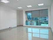 Oficina en arriendo en Aguacatala, Poblado, Medellín
