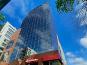 Oficina en Arriendo en Apoquindo con El Regidor