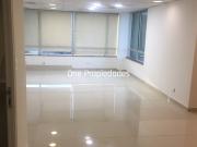 Oficina en Arriendo en AV. LA DEHESA COMANDANTE MALBEC