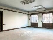 Oficina en Arriendo en Bandera / Moneda. Habilitada