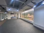 Oficina En Arriendo En Bogota En Santa Barbara A304764