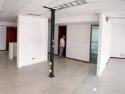 Oficina En Arriendo En Cali En Menga A209356